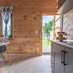 In With Panoramic Views *